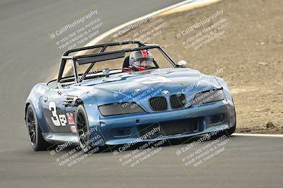 media/Jan-26-2025-CalClub SCCA (Sun) [[cfcea7df88]]/Group 5/Race/